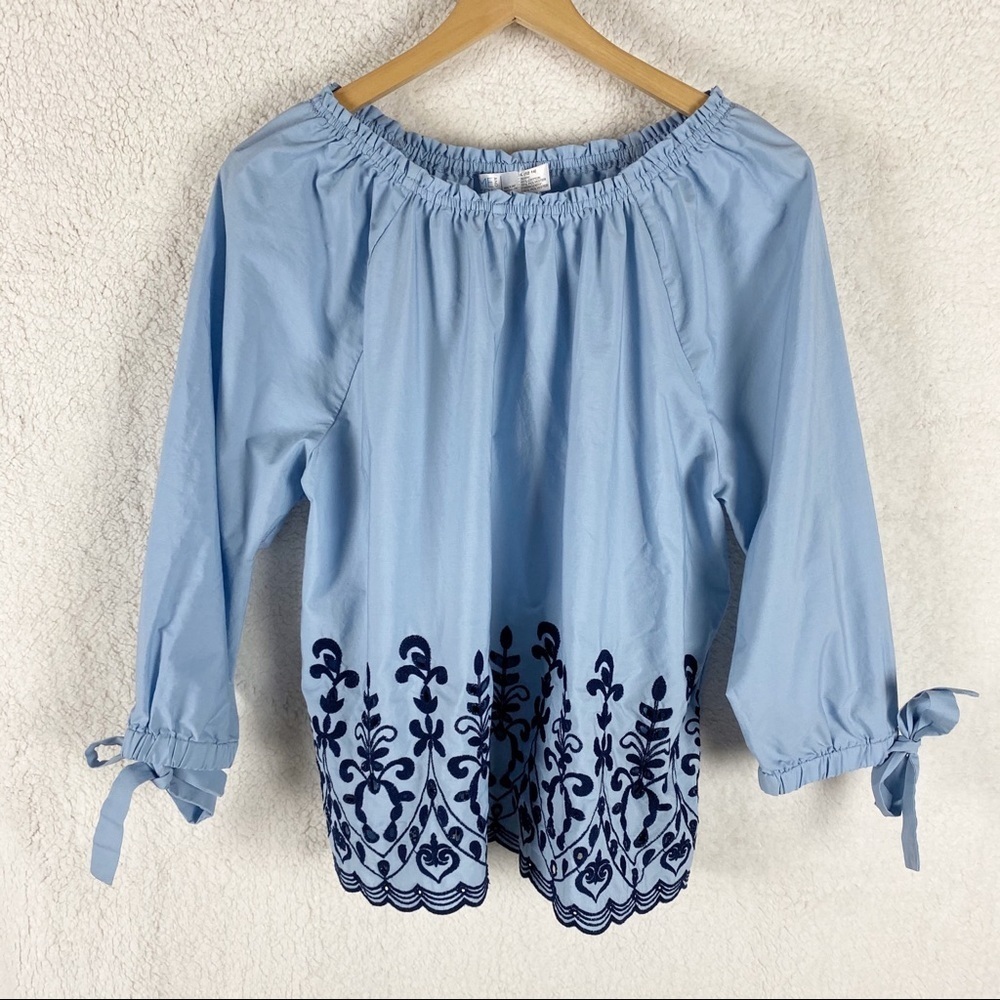 Time & Tru Chambray Embroidered Tie Sleeve Top L - Picture 8 of 9